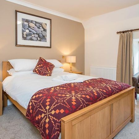 The Nags Head Inn Abercych Esterno foto