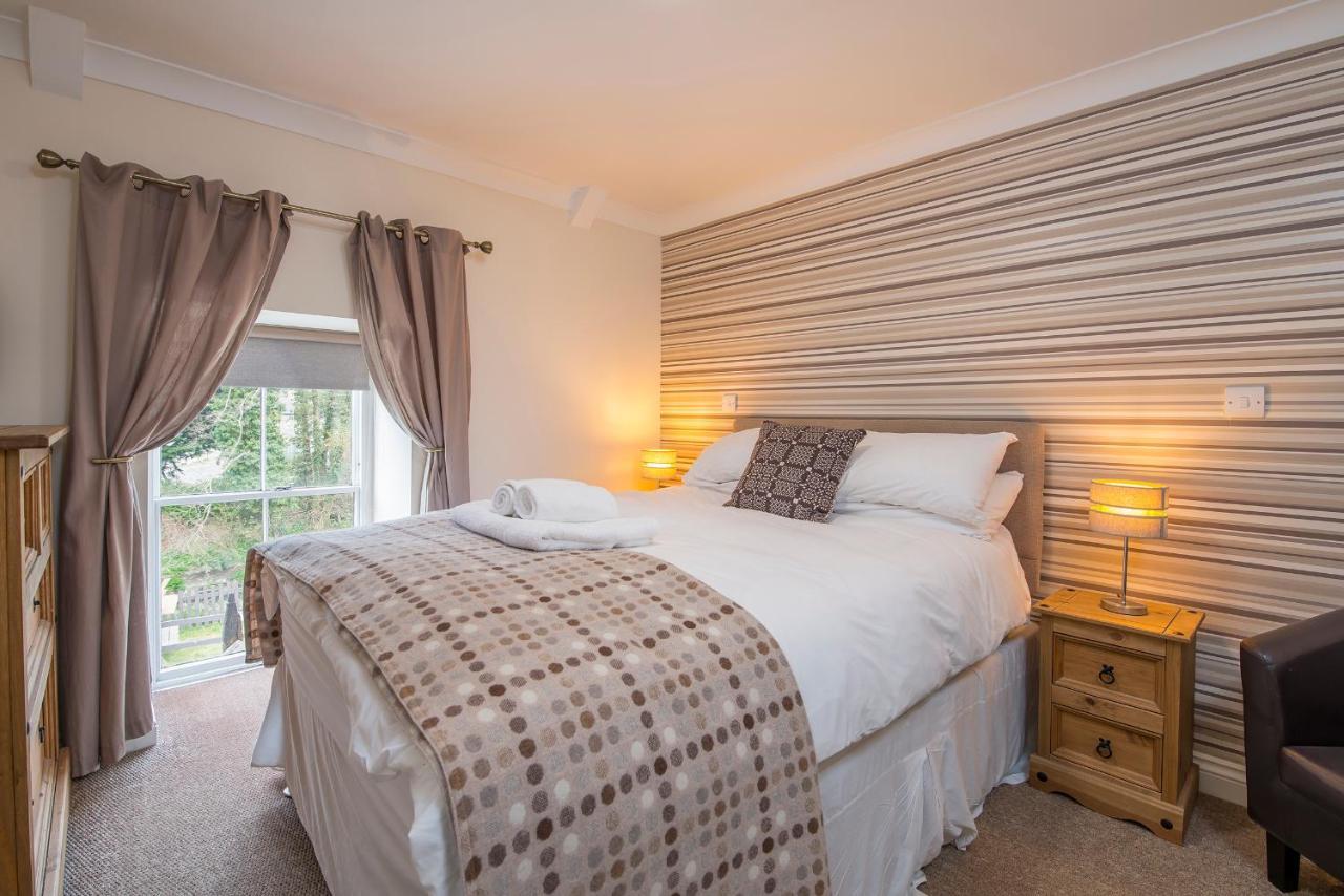 The Nags Head Inn Abercych Esterno foto