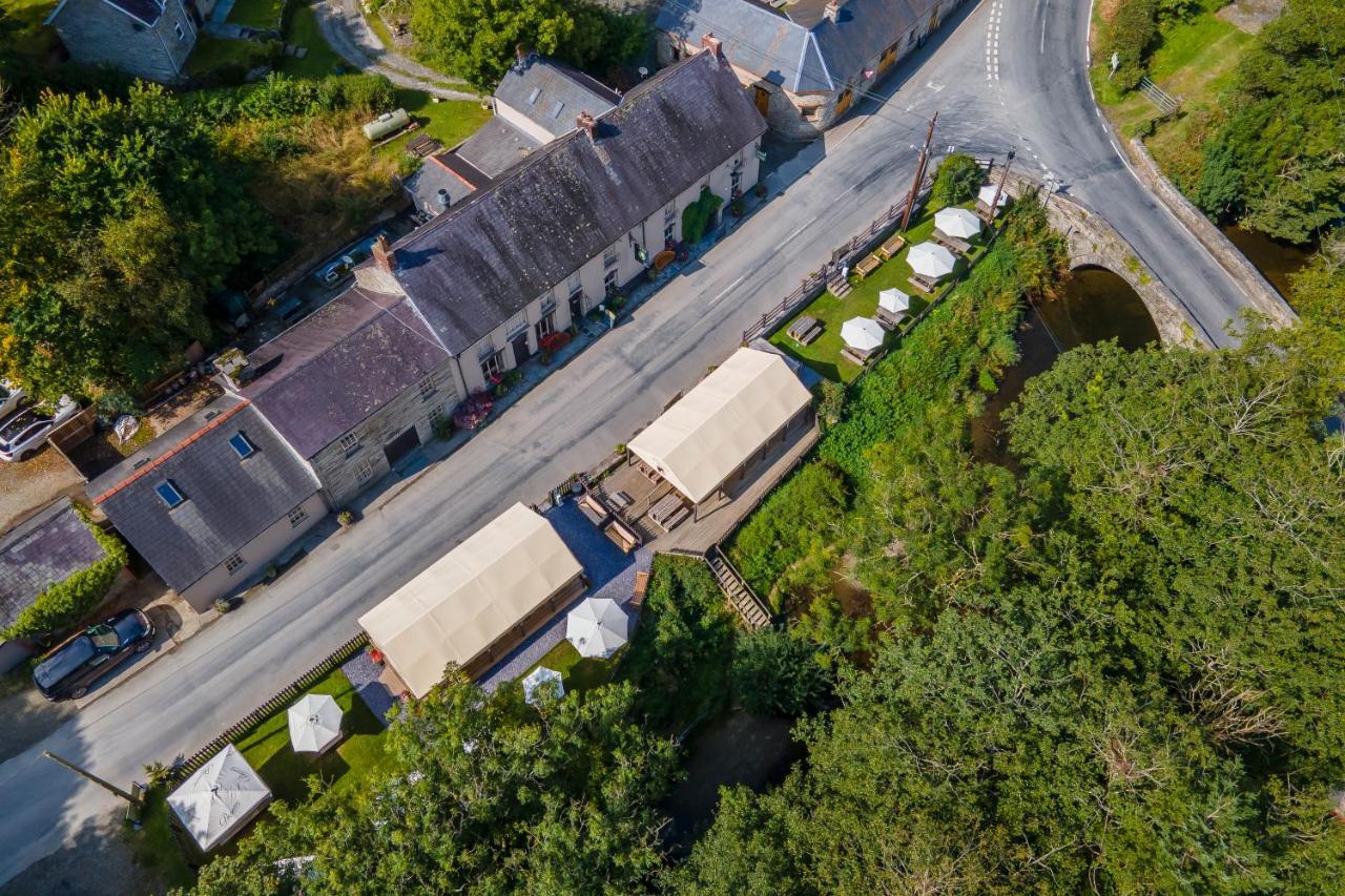 The Nags Head Inn Abercych Esterno foto