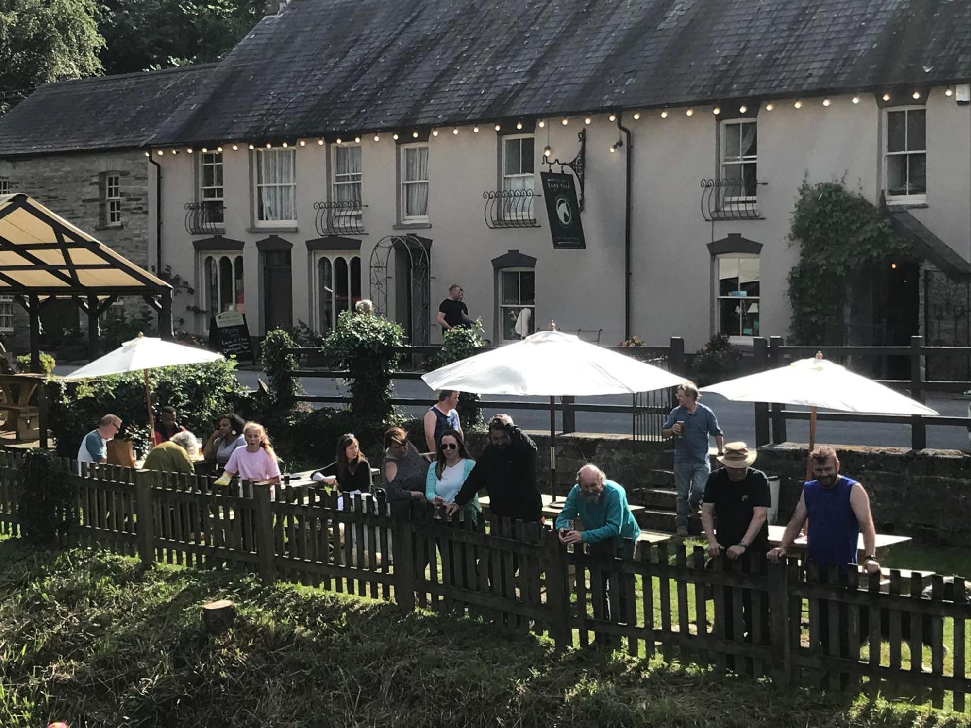 The Nags Head Inn Abercych Esterno foto
